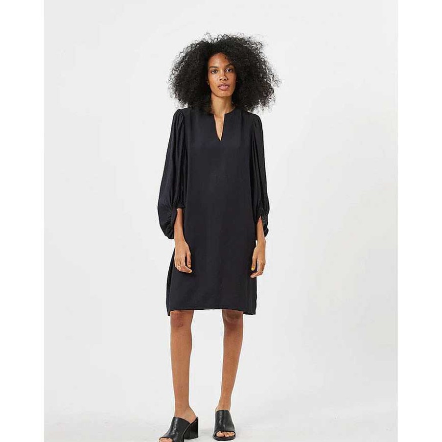 Clothing Minimum | Structuria Dress Black